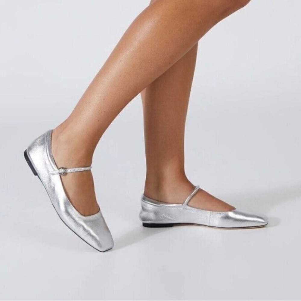 😎 J. Crew Anya silver leather Mary Jane flats